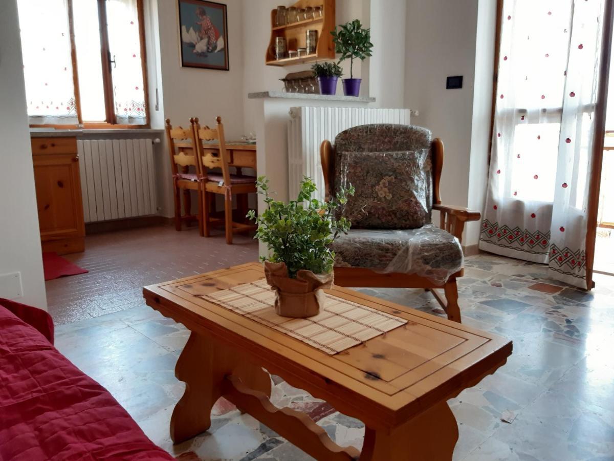 Grazioso Bilocale Merlino, Luminoso Con Vista Santuario, Wifi Giaveno Екстер'єр фото