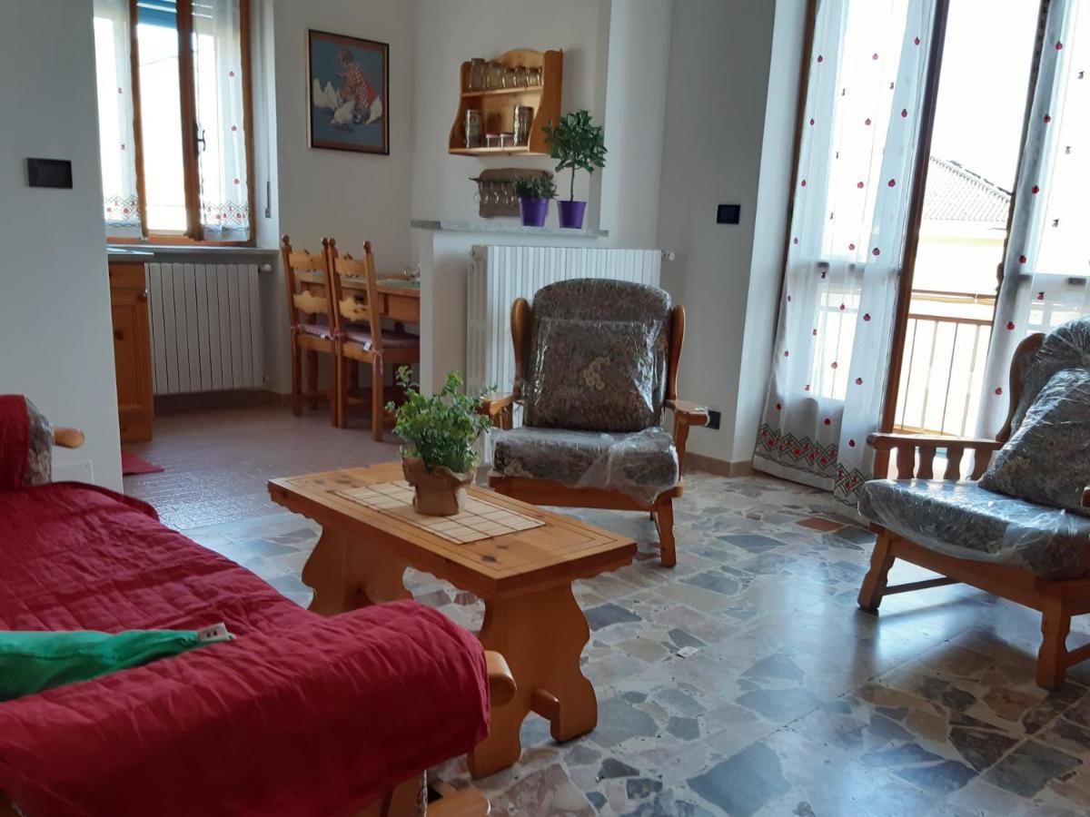 Grazioso Bilocale Merlino, Luminoso Con Vista Santuario, Wifi Giaveno Екстер'єр фото