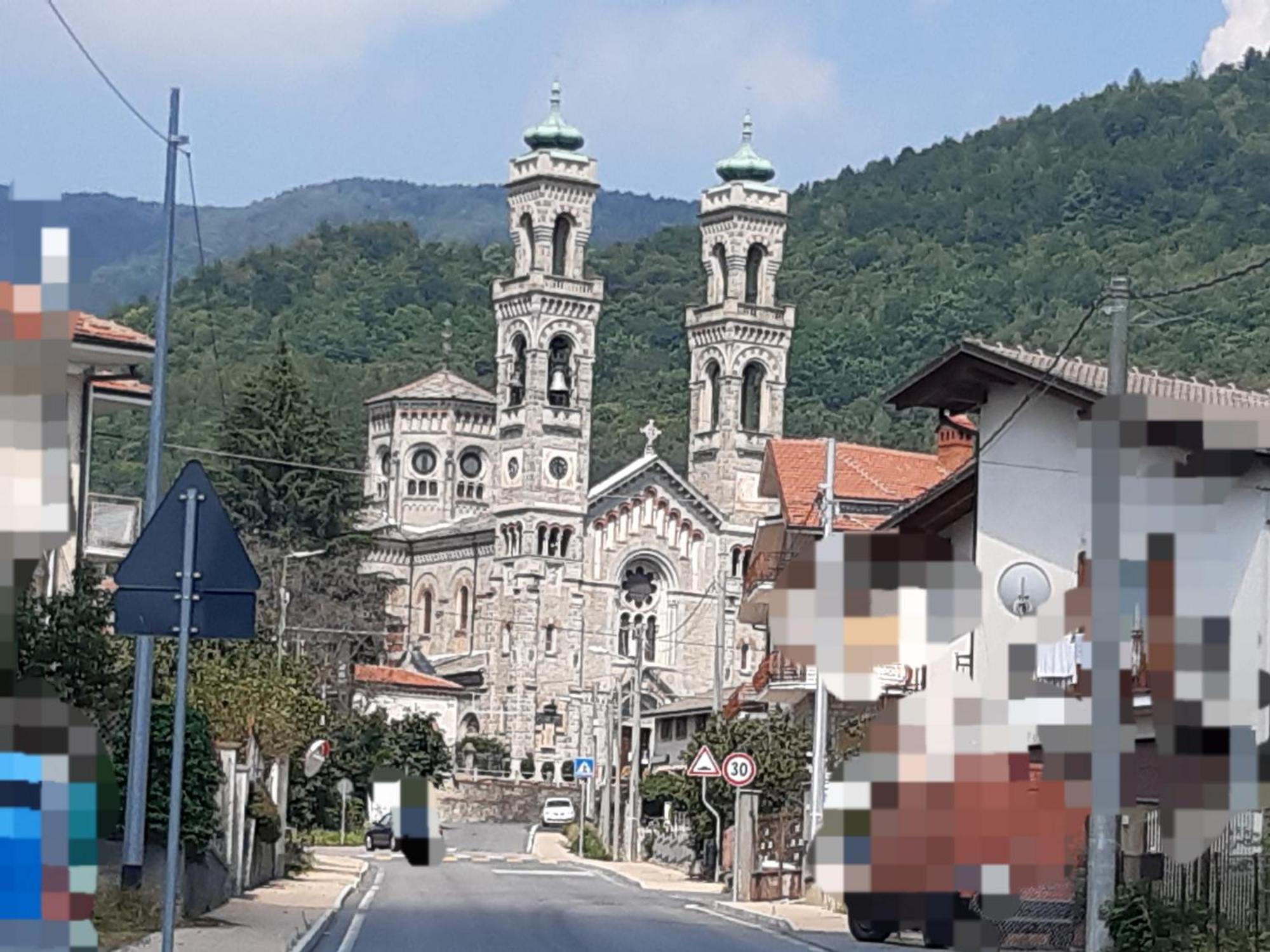Grazioso Bilocale Merlino, Luminoso Con Vista Santuario, Wifi Giaveno Екстер'єр фото